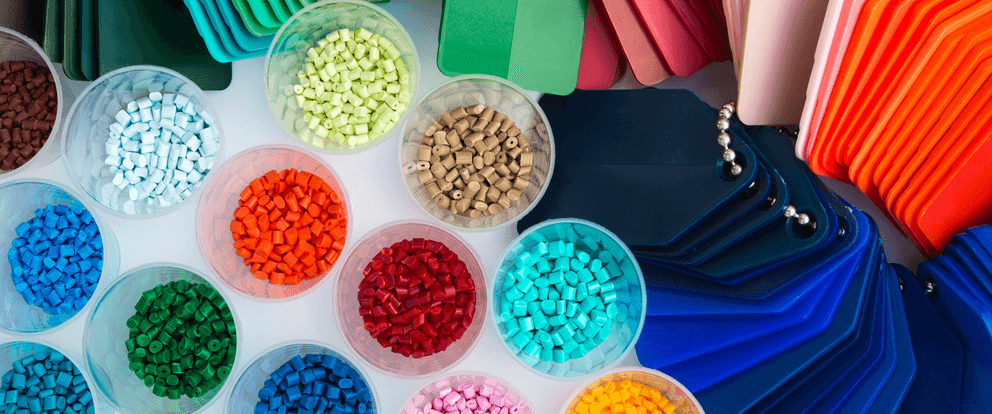Plastic Screw Manufacturing