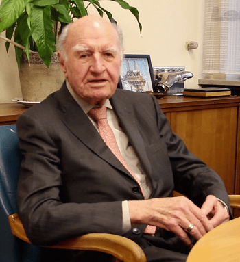 Mr. Helmuth Schaak